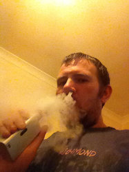 ImageUploadedByPlanet of the Vapes1416012462.229450.jpg